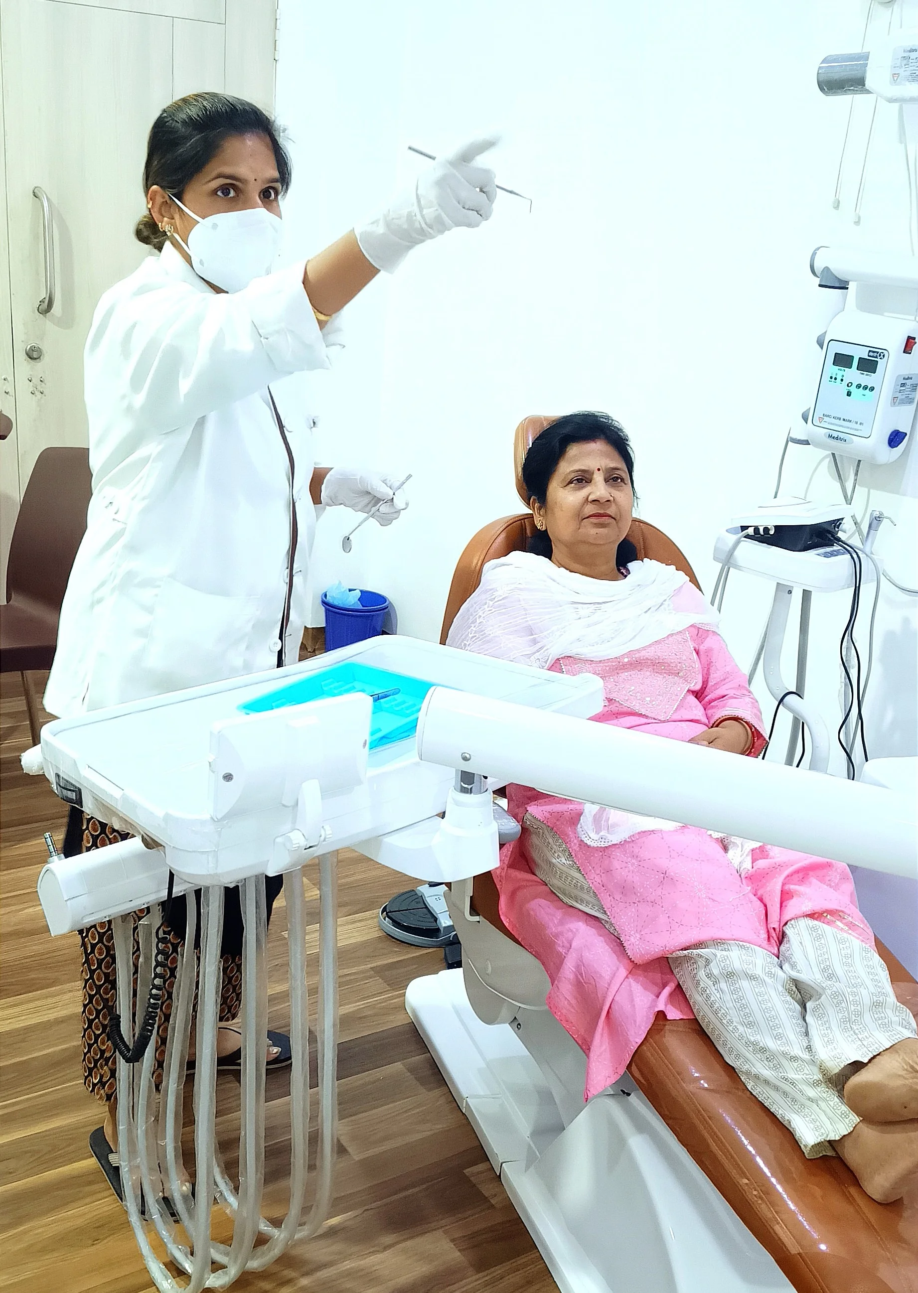 Dentist in Noida Sector 34